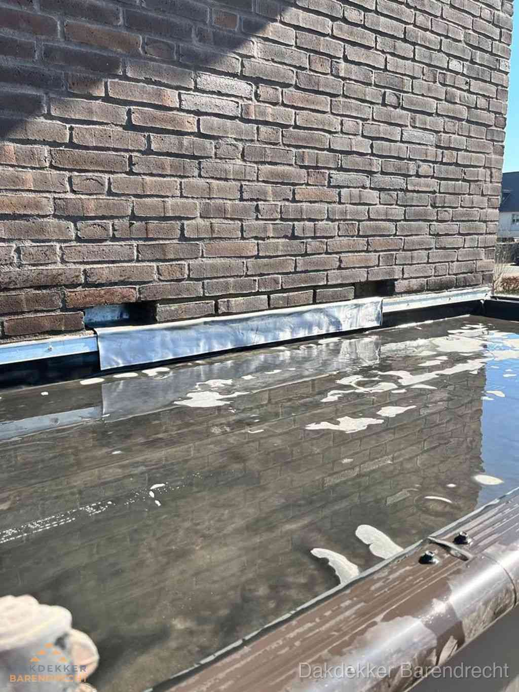 Lekkage Dak Repareren Barendrecht